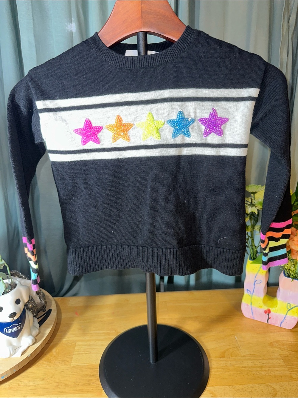 The Children's Place Black Sweater with Rainbow Star Accents S(5/6) B224